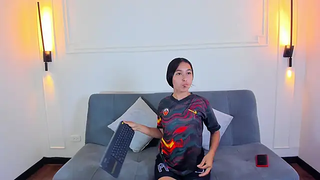 Nathaly  Rosse online show from September 24, 2:21 am