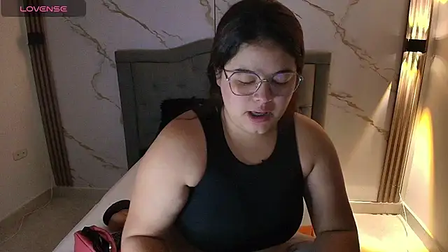 Nina Rouge7 online show from October 15, 11:13 am