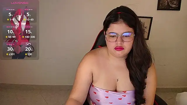 Nina Rouge7 online show from October 18, 1:14 pm