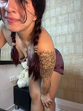 came lia1 online show from October 12, 3:42 am