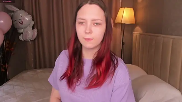 Monica  Queen online show from April 7, 5:31 am