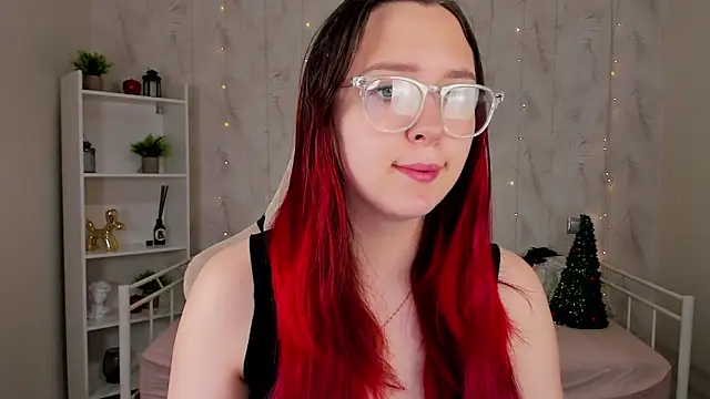 Monica  Queen online show from December 20, 12:14 am