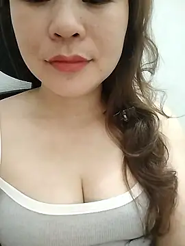 Girl Shy2000 online show from May 27, 12:57 pm