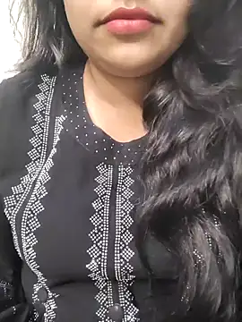 Miss Rose   online show from October 9, 5:39 pm