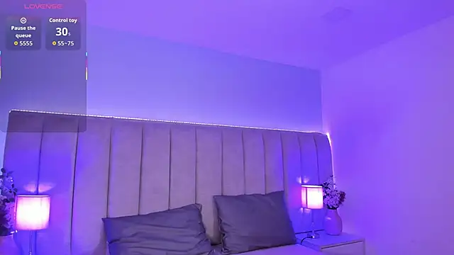 EllaaThorne online show from March 13, 6:26 am