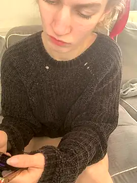 june cat online show from October 24, 7:37 am