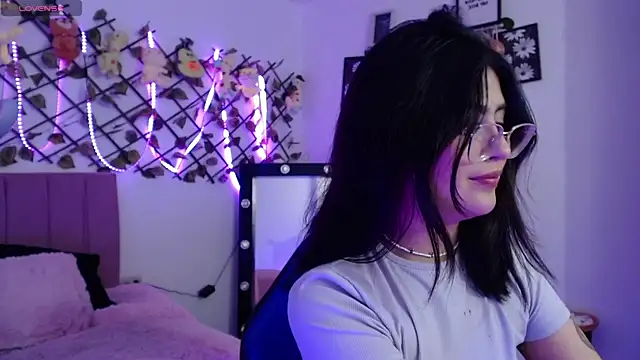 isa bunny18 online show from October 7, 3:44 am