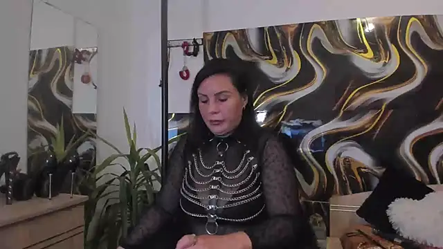 MissAidaDevine online show from October 2, 7:52 pm