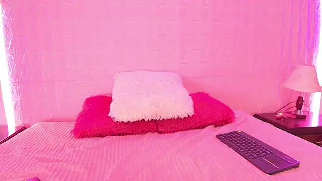 Zoe Slut online show from September 25, 12:21 am