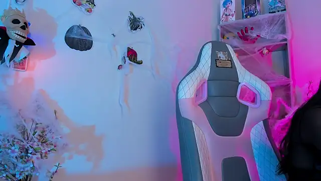 Zoe Skyler online show from October 28, 4:02 pm