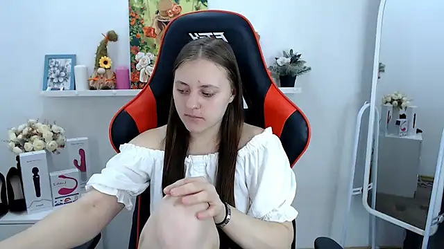 ArinaBelle online show from October 8, 4:06 am