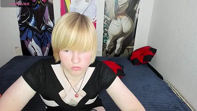 Cattie w  online show from October 18, 1:30 am