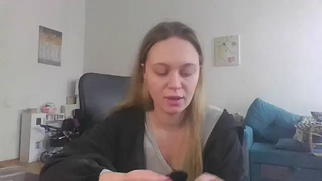 Cynoraye online show from February 17, 10:25 am