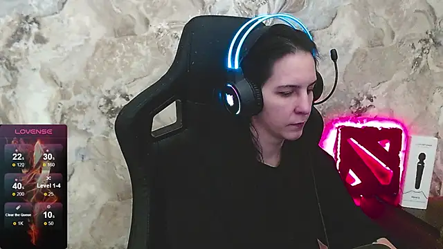 Irwi Tomboy online show from April 1, 5:32 pm