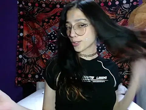 IblowYourmind  online show from September 25, 11:02 pm