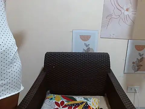 wildJean Fantasy18x online show from October 6, 10:54 am