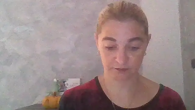 GoldenAngelMilf online show from October 8, 8:40 am