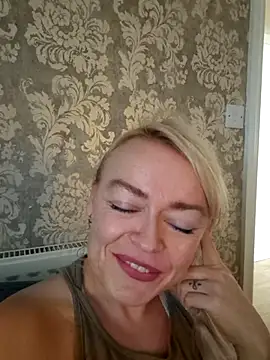 demidelightfulxx online show from October 9, 12:09 pm