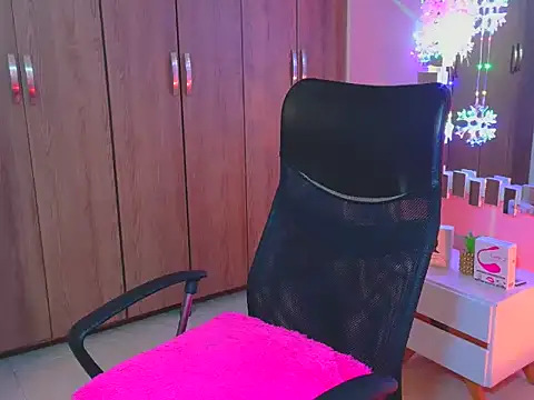 CuteFlame online show from March 24, 10:04 pm