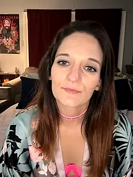 DaddiesBrat793 online show from September 27, 2:41 am