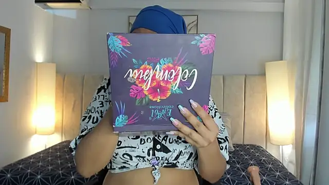 Ridwana Haddad online show from October 4, 12:33 pm