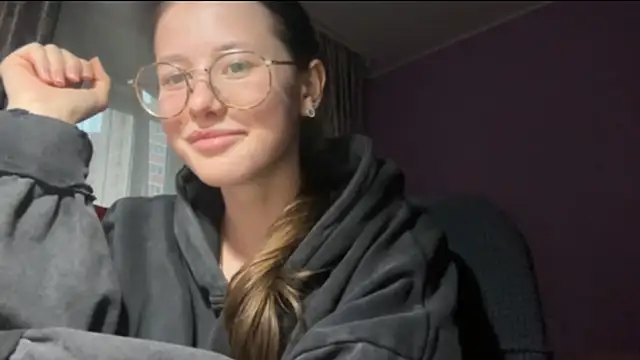 EleanoraDriere online show from September 26, 3:09 pm
