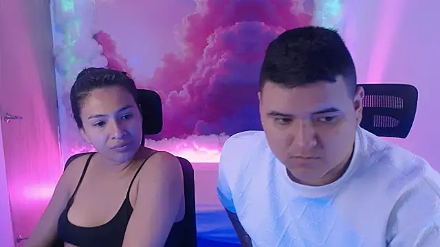 Charly and laura online show from November 4, 7:08 pm