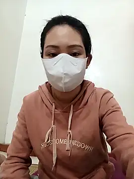 bree-zz online show from December 3, 12:35 am