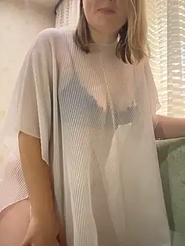 AliseShyness online show from October 12, 8:50 am