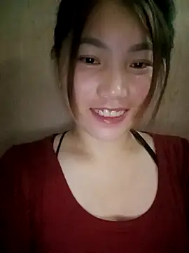 min-xinh online show from October 3, 4:45 pm