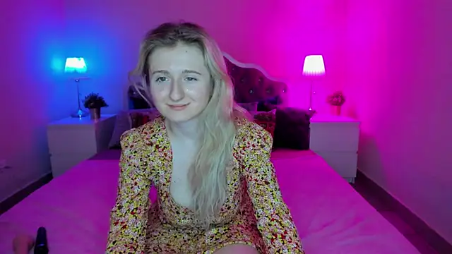 CamillaDreamer online show from January 15, 7:31 pm