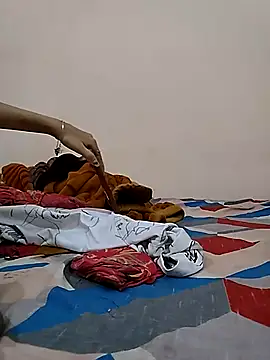 eastheaven online show from October 22, 7:57 am