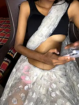 Nencycute1 online show from October 28, 6:41 am