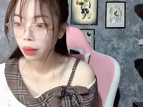 Ellie039 online show from October 21, 4:22 pm