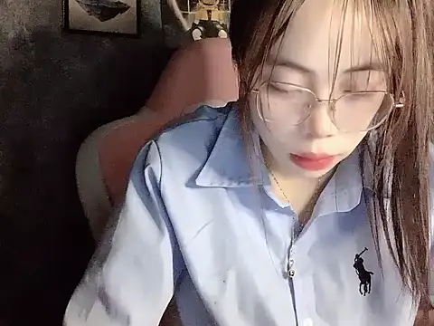 Ellie039 online show from October 4, 10:43 am