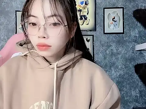 Ellie039 online show from November 11, 10:18 pm