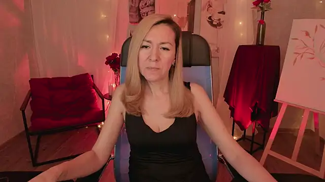 DonnaSmitth online show from March 25, 7:17 pm