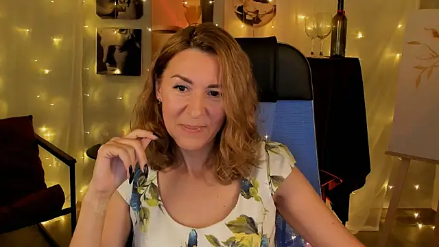 DonnaSmitth online show from October 13, 3:47 pm