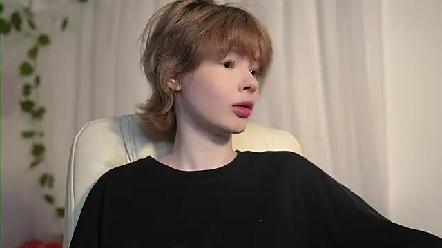 misska   online show from October 10, 8:52 am