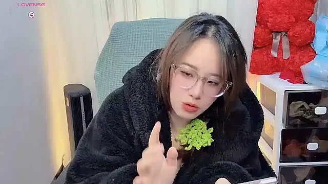 NEWONETO online show from November 26, 9:27 pm