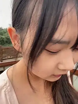 tiantian-26 online show from October 2, 9:25 am