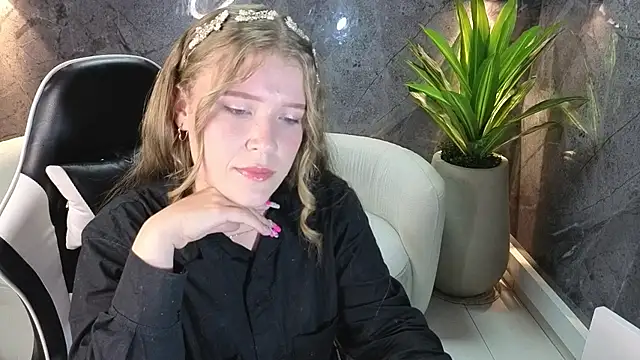 carla tp online show from October 30, 1:34 pm