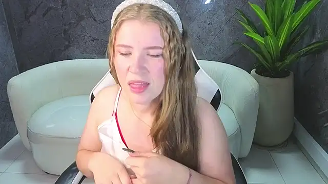 carla tp online show from October 18, 12:52 pm