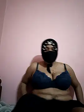 mahi0853 online show from October 5, 6:57 pm