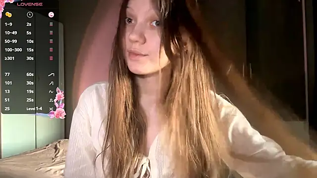 EmiIyKitty online show from February 11, 1:23 pm