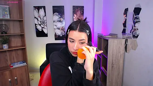 koyuki san online show from October 2, 11:10 pm