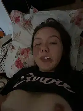 CamillaHessel online show from October 26, 8:54 am