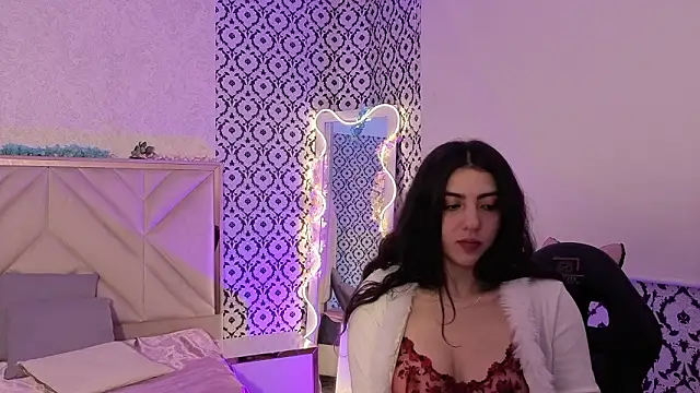 Ixchel tay online show from February 4, 7:22 am