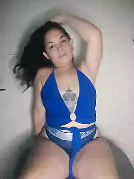 Pao Aislantk online show from October 1, 9:09 pm