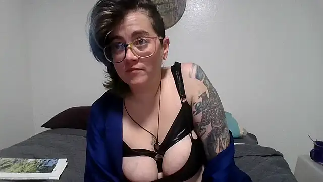 daniak90 online show from October 16, 2:03 am